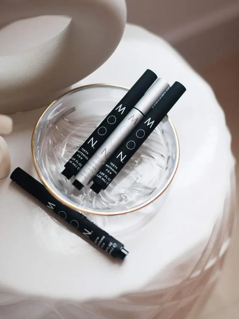 Teeth Whitening Pen - Moon White